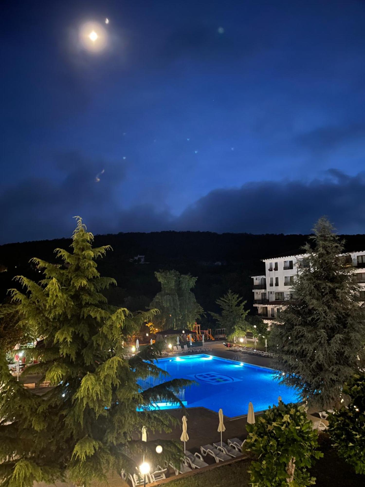 Harmony Hills Petkovi Studio Apartment Рогачево Екстер'єр фото